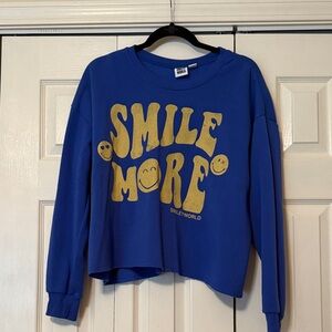 Smile more crop top/ sweater